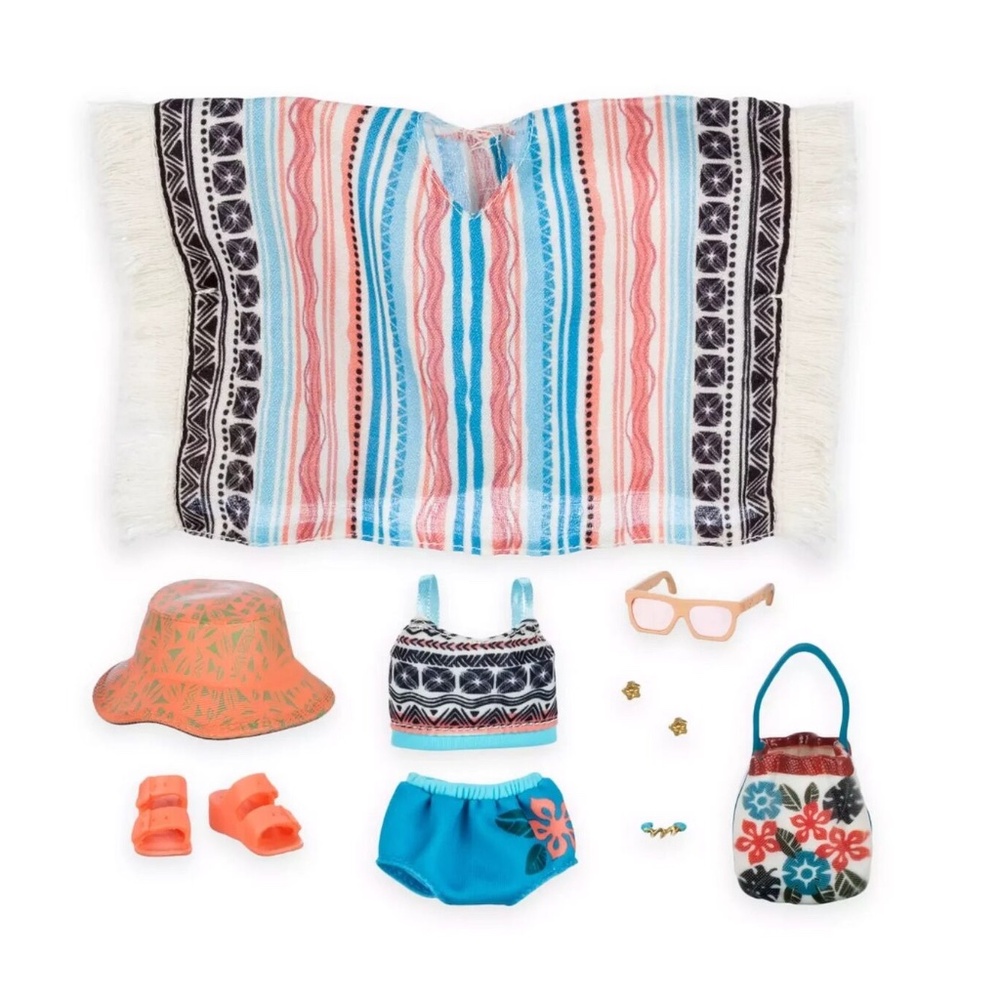 Disney ily 4EVER Fashion Pack Inspired by Moana with Poncho and Hat - NEW - Picture 2 of 2